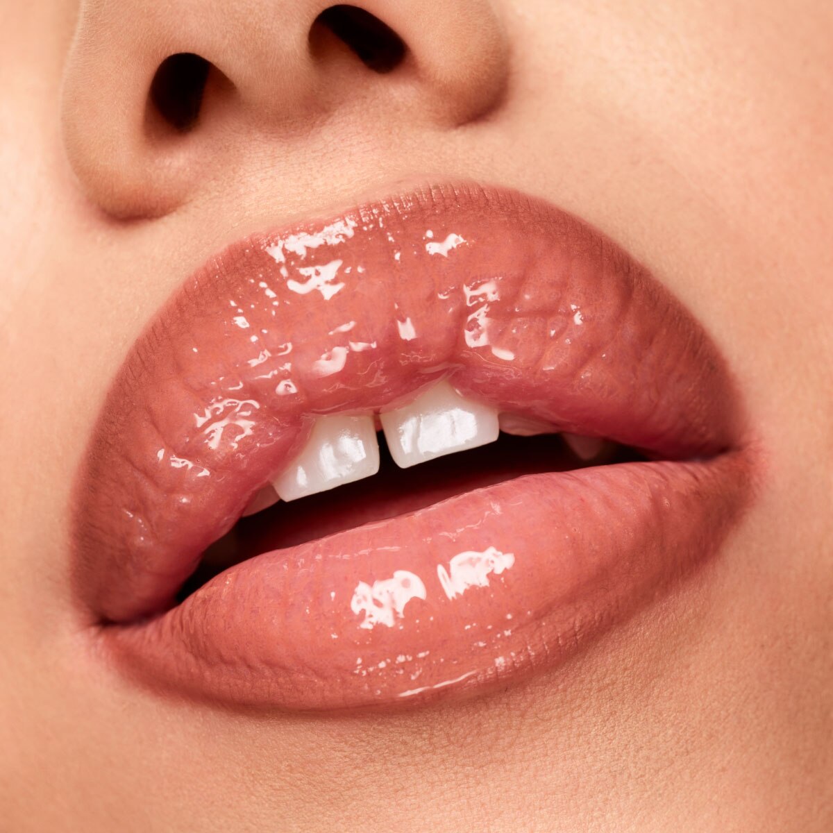 TRACE'D OUT PENCIL LIP LINER (DELINEADOR PARA LABIOS)